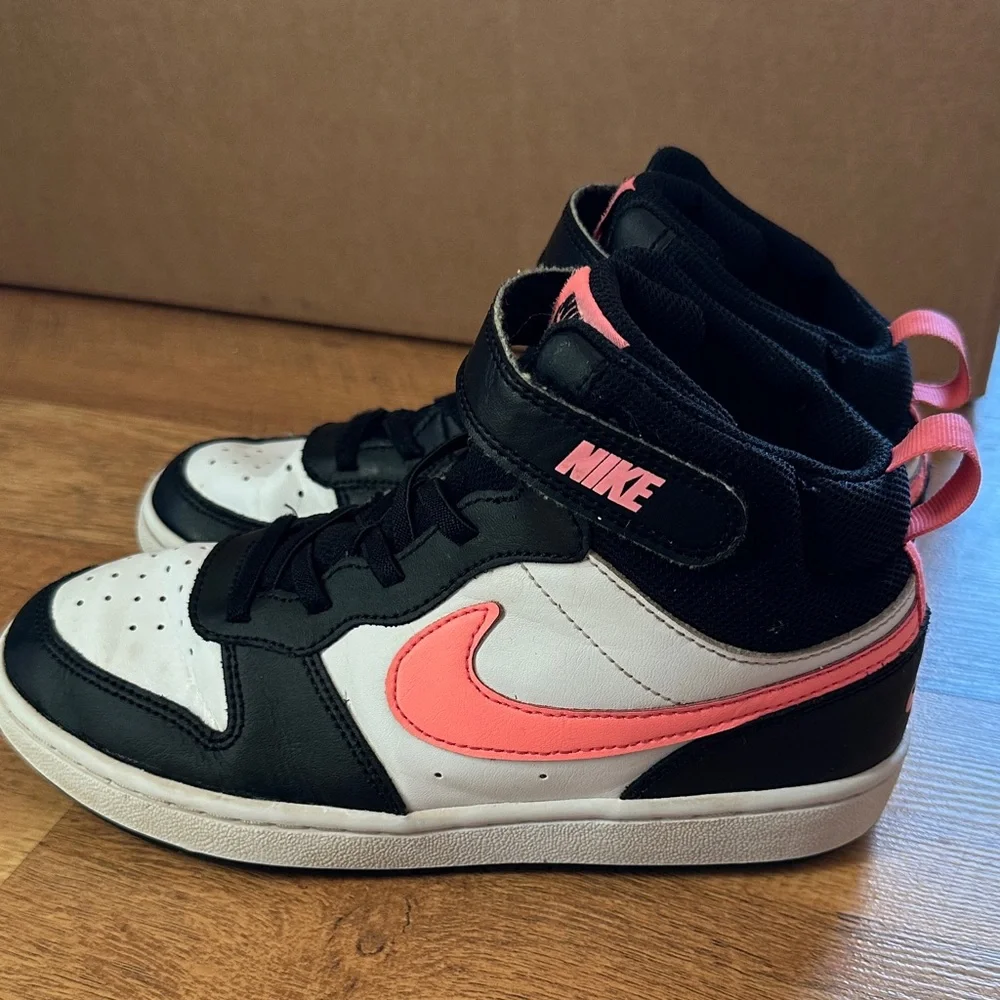Nike Kids High-Top Sneakers in Black, White & Coral Pink - Picture 2 of 8